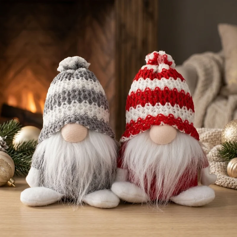 Gnom 12cm sitzend 2 Stück – Weihnachtswichtel mit Strickmütze & langem Bart, 2 Designs