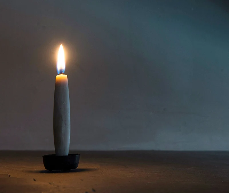 TOHAKU 7 Small Candles & KOMA Stand Set
