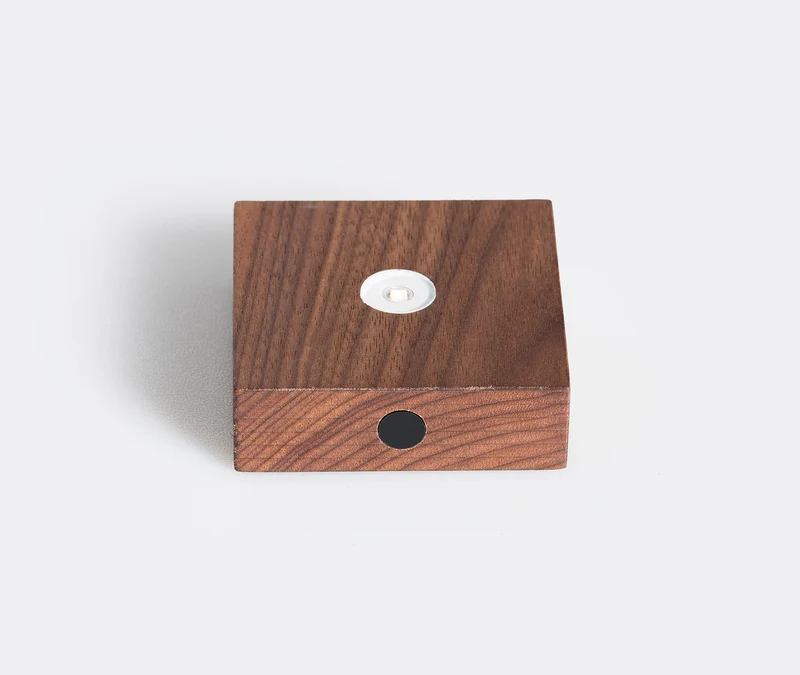 Light Base Kaku - Walnut