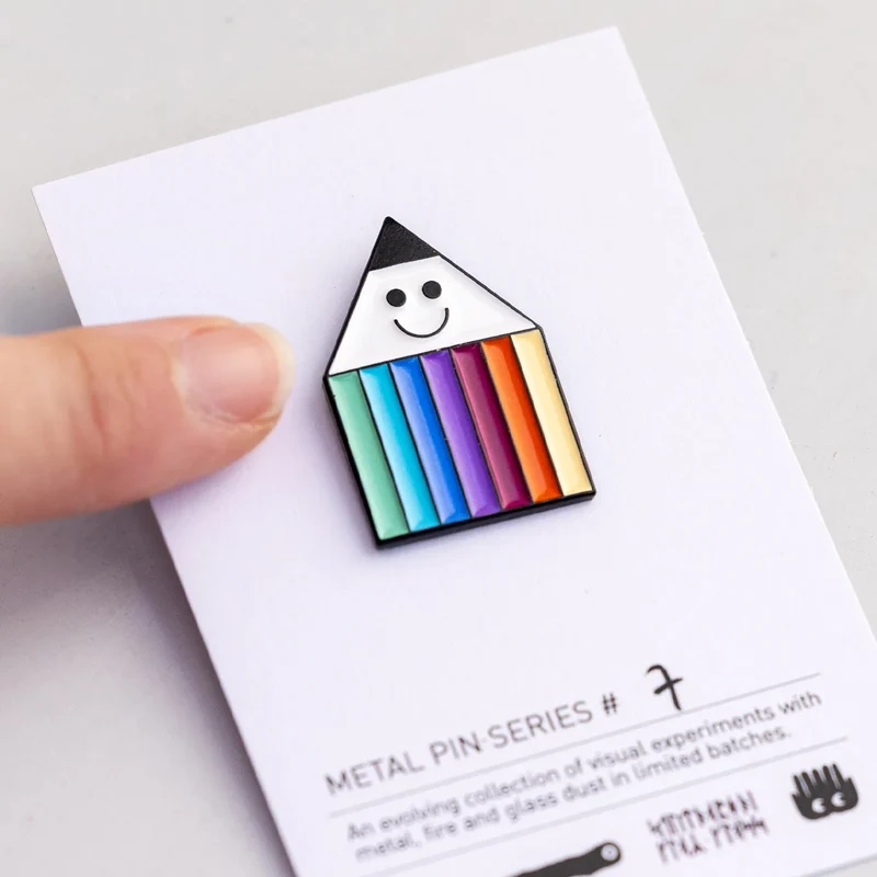 Arhoj Pin Penny Rainbow