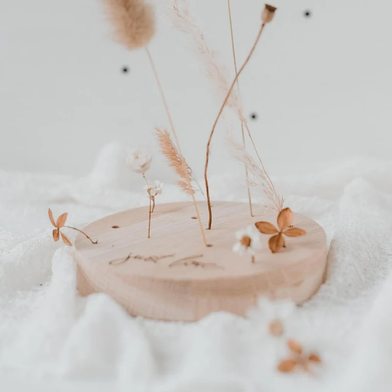 Eulenschnitt Blumenständer Just love