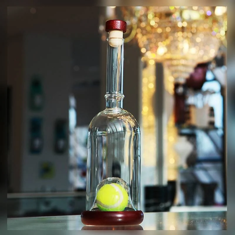 Geschenkflasche Tennisball Präsent 350 ml