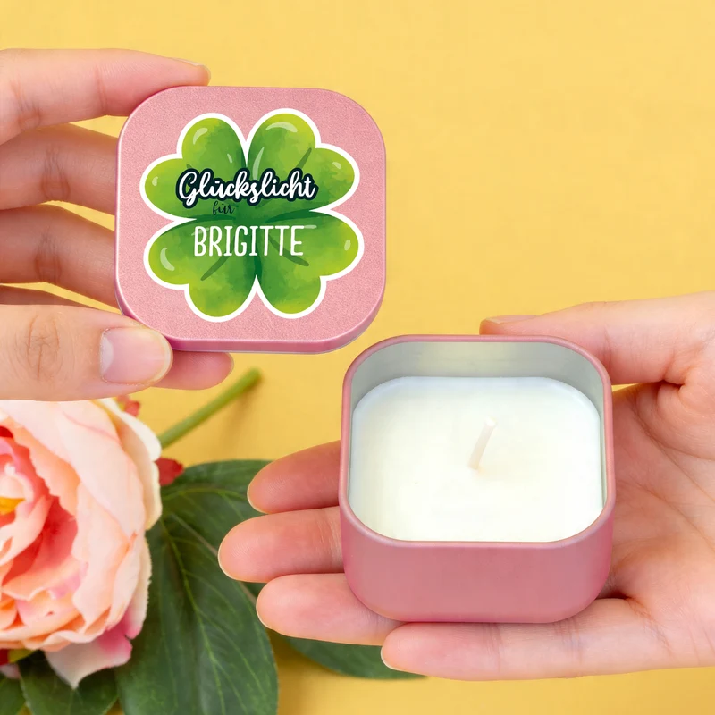 Glückslicht mit Name personalisiert | Mini Duftkerze mit Kleeblatt als Geschenk für Frauen & Männer