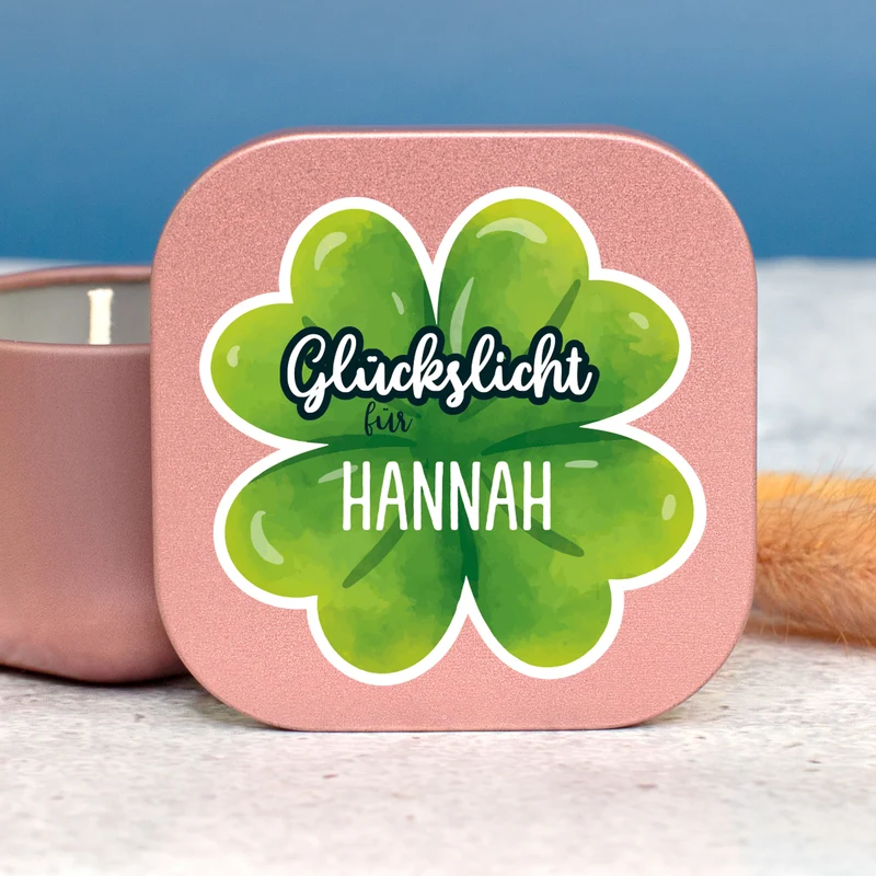 Glückslicht mit Name personalisiert | Mini Duftkerze mit Kleeblatt als Geschenk für Frauen & Männer