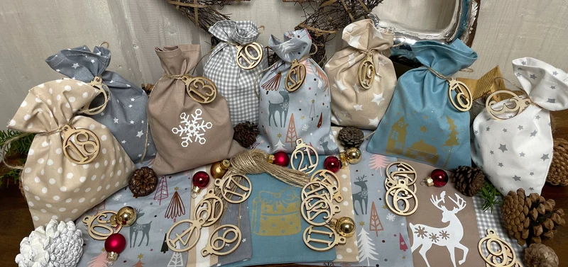 Adventskalender,Landhausstil Adventskalender zum Befüllen, 24 Säckchen zum Advent , Adventskalender Zahlen aus Holz, mint /grau/beige