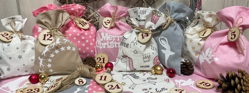 Adventskalender,Landhausstil Adventskalender zum Befüllen, 24 Säckchen zum Advent , Adventskalender Zahlen aus Holz, rosa /beige/weiß/grau