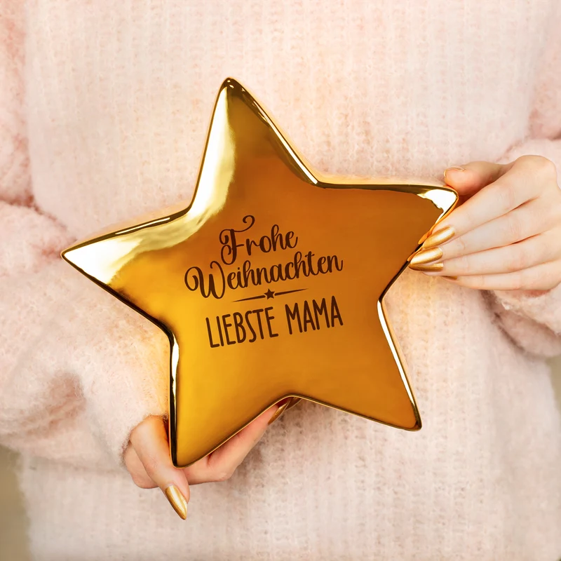 Goldfarbener Keramikstern von Leonardo ‚Frohe Weihnachten‘ personalisiert mit Name als Weihnachtsdeko | 20 cm