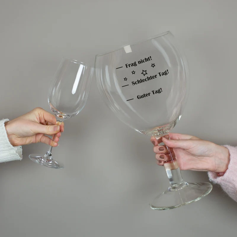 XXXL Weinglas 3 Liter mit Stimmungsbarometer | Lustiger Scherzartikel für Weinliebhaber als Geschenk