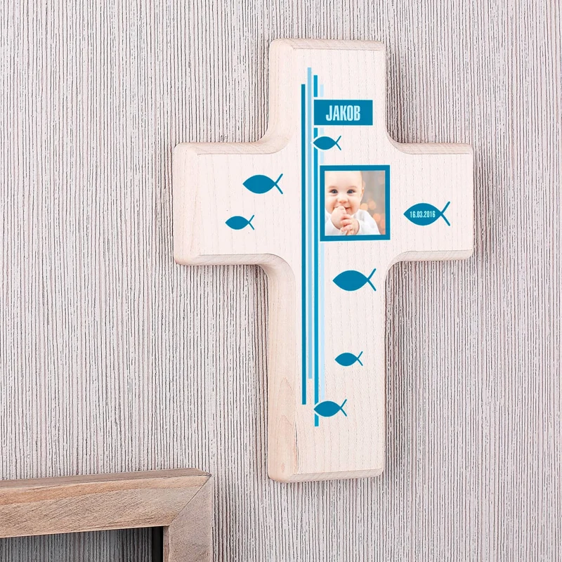 Holzkreuz zur Taufe für Jungen bedruckt mit Foto, Name und Datum
