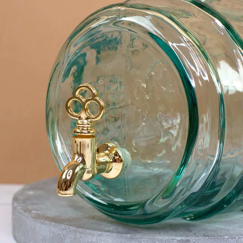 Handgefertigtes Weinfass aus recyceltem Glas mit Initiale & Name | Geschenk für Wein Liebhaber