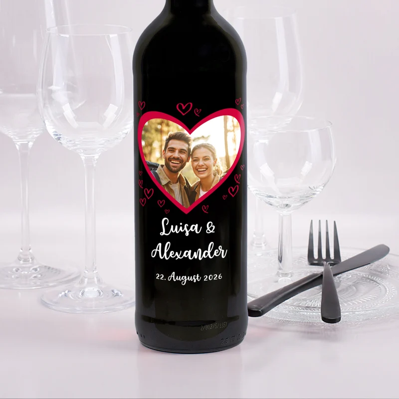 Biorebe Wein zur Hochzeit personalisiert mit Foto, Namen und Datum | Herzmotiv