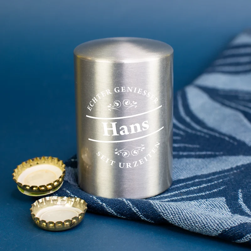 Push-Up Flaschenöffner 'Echter Genießer' personalisiert mit Name | Geschenk für Männer & Vatertag