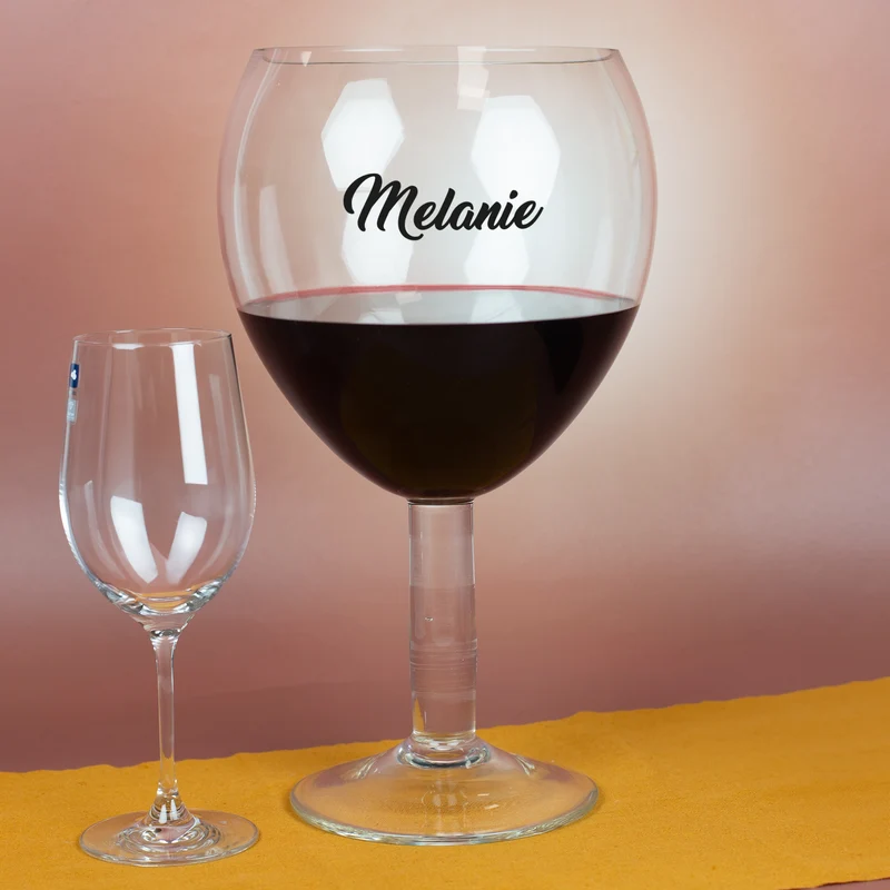 XXXL Weinglas 3L mit Name personalisiert | Riesiges Weinglas als witziges Geschenk & Dekoidee