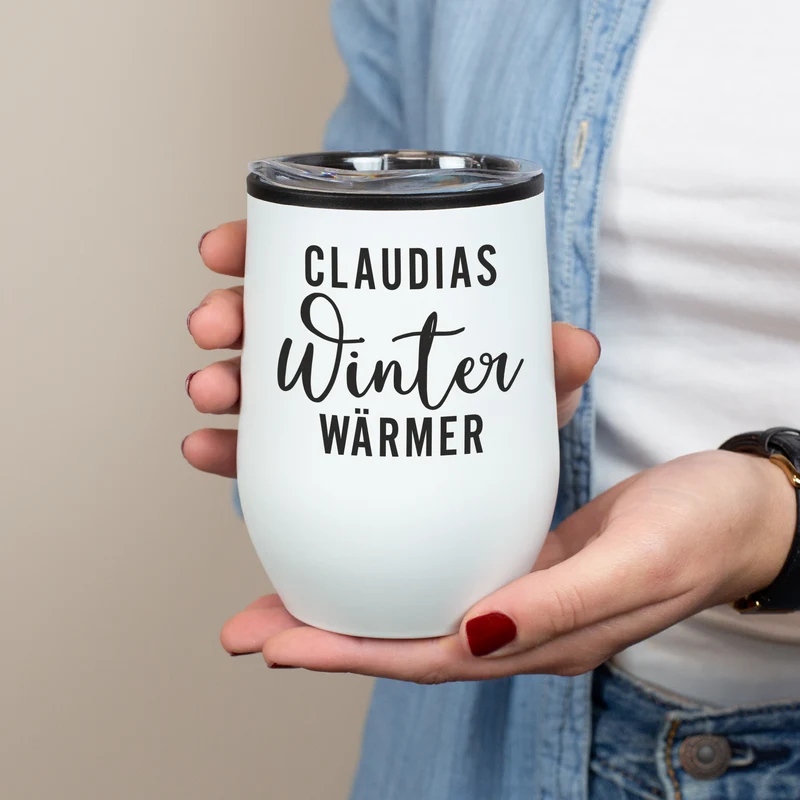 Personalisierter Thermobecher mit Name und Winterwärmer-Motiv in 2 Farben | Geschenk zu Weihnachten