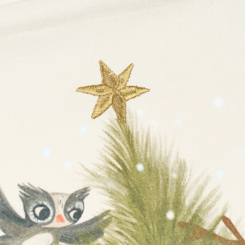 Wand-Adventskalender Waldweihnacht aus Bio Baumwolle, gestickte Details