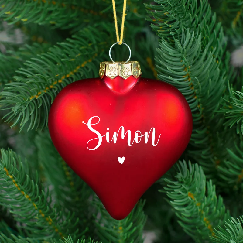 Christbaumkugel in Herzform personalisiert mit Name und Herz Motiv | Matt oder glänzend Rot