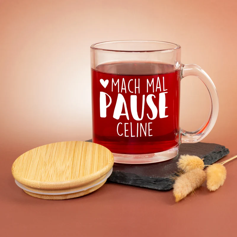 Teeglas mit Holz Deckel personalisiert mit Name | Glas Tasse 'Pause' als Geschenkidee