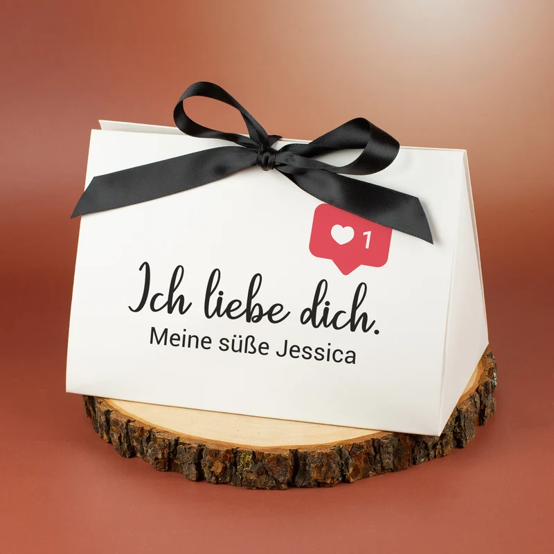 Personalisierte Geschenkverpackung 'Ich liebe dich' mit Wunschtext für Valentinstag & Paare