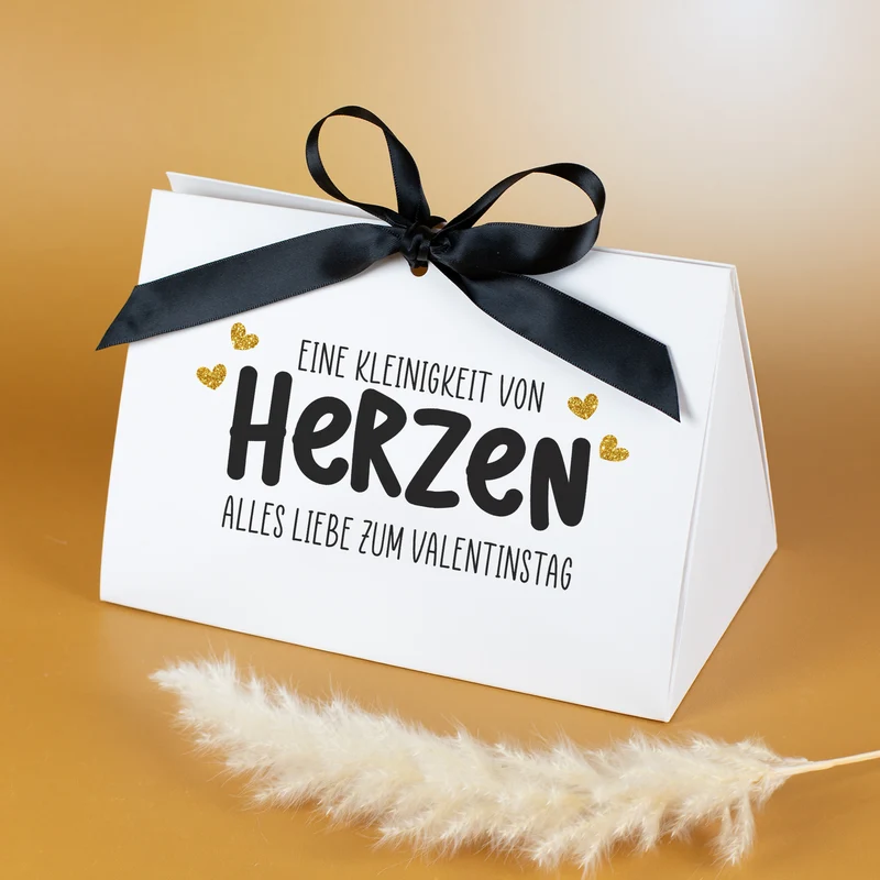 Edle Geschenkverpackung 'Eine Kleinigkeit von Herzen' mit Wunschtext personalisiert | 3 Größen