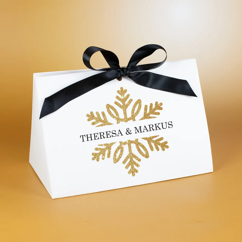 Personalisierte Geschenktasche mit goldener Schneeflocke | Edle Verpackung für Weihnachtsgeschenke