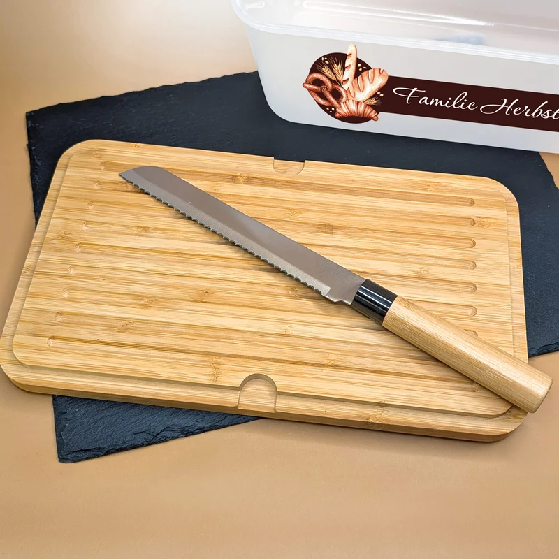 Personalisierter Brotkasten mit Messer, Bambus Schneidebrett & Wunschtext mit Bäcker-Motiv