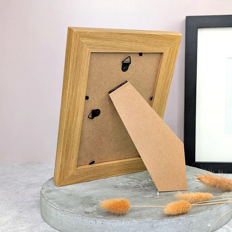 Bilderrahmen für 10 x 15 cm Fotos | Holzoptik mit weißem Innenrahmen