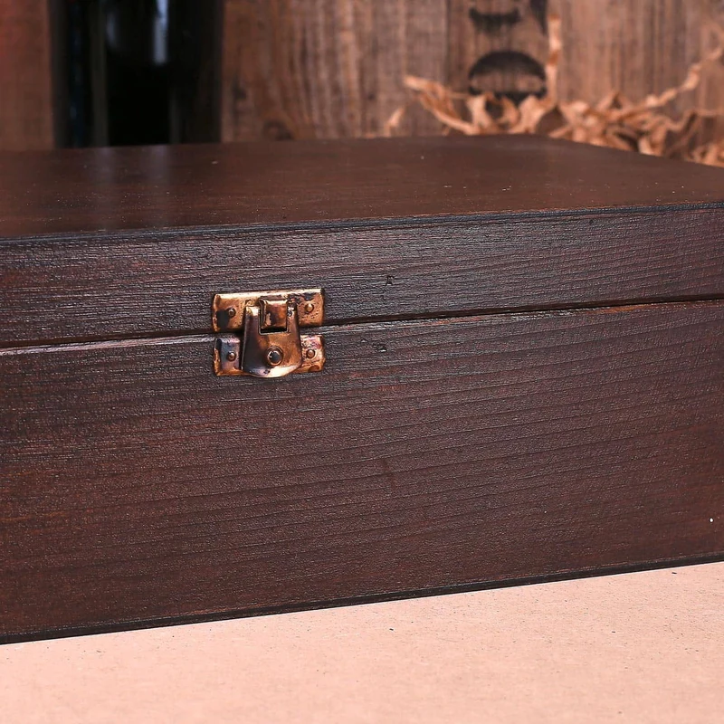 Große Holzbox für zwei Flaschen Wein als Geschenkverpackung