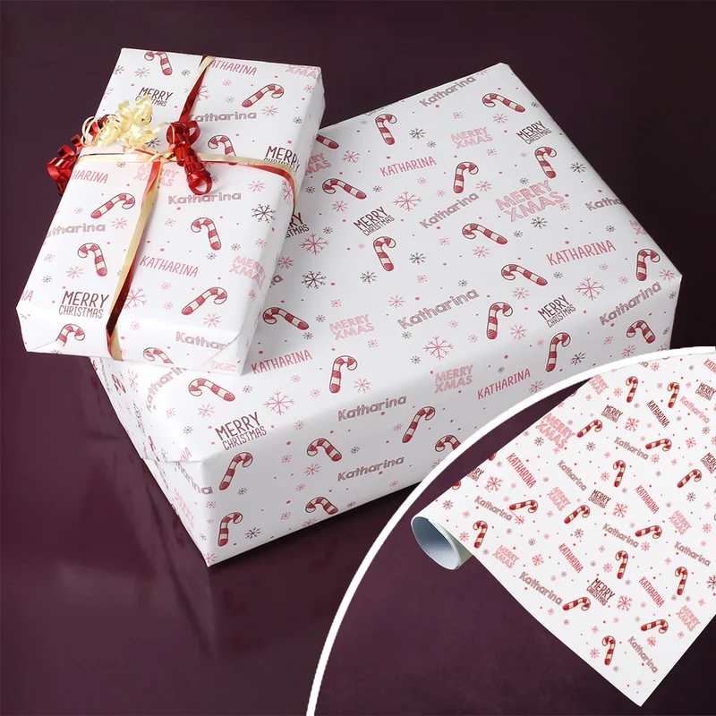 Weihnachtliches Geschenkpapier mit Name
