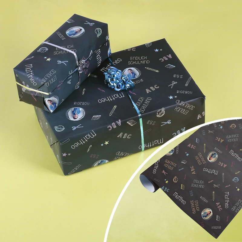 Foto Geschenkpapier zur Einschulung mit Name und Datum