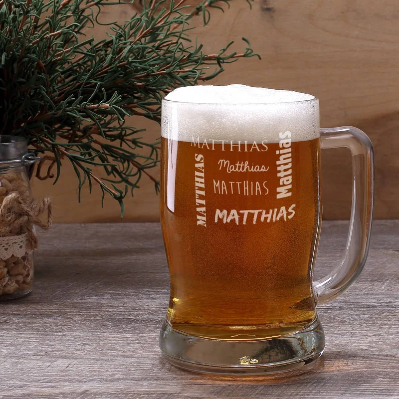Bierseidel mit Ihrem Namen in verschiedenen Schriftarten