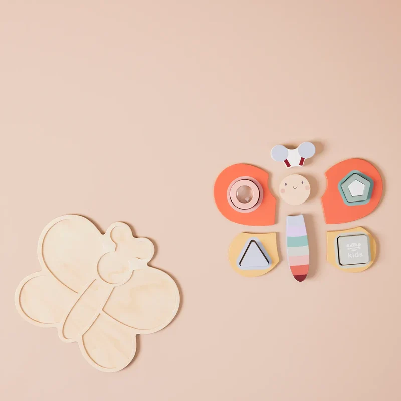 just bee kids Sensorisches Schmetterlingspuzzle aus Holz
