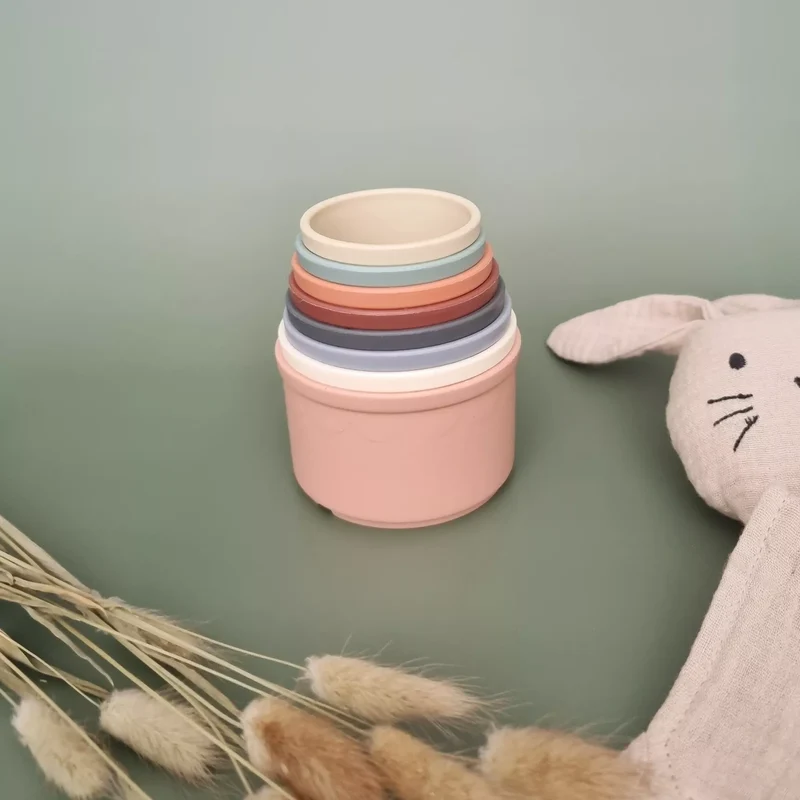 Rammelaartje Stapelbecher