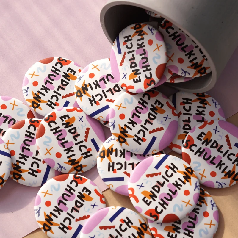 Modern Kids Art - Button "Endlich Schulkind"