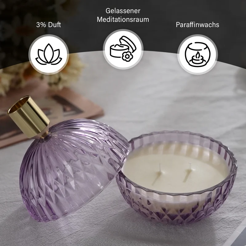 The 5th Season: Premium-Kollektion: Amber-Duftkerze im Glass mit Messing Kerzenhalter, 6ml natürliches Öl, 180 g. Wachs, 20 Stunden Brenndauer, Rot
