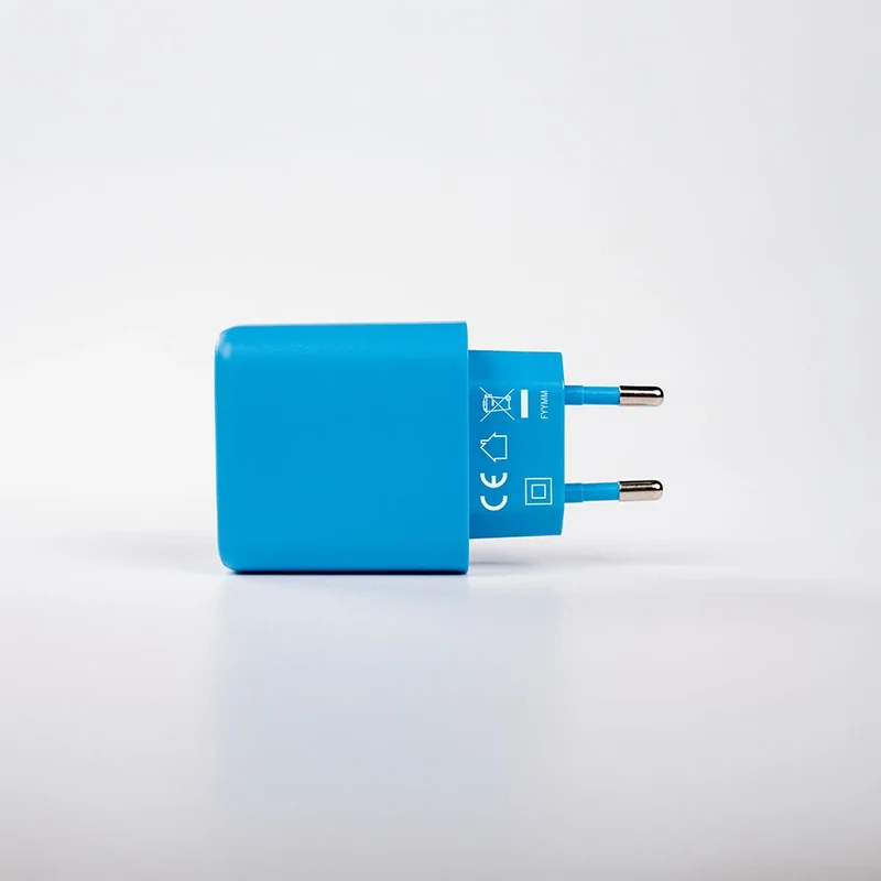 GaN Charger 65W Blue EU