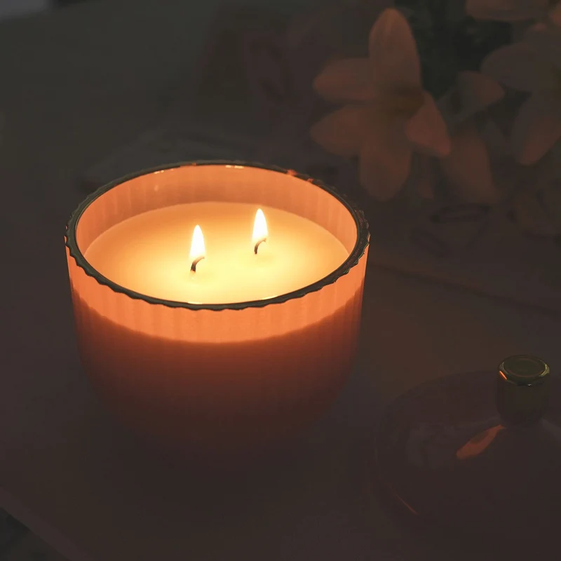 Duftkerze im Glas mit Deckel, Luxusglas-Design, Amber und Pfingstrose, Rosa