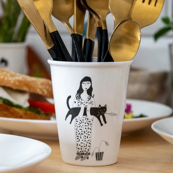 Becher helen b "Black Cat" | Design Mug mit Illustrationen von Helen Blanchaert