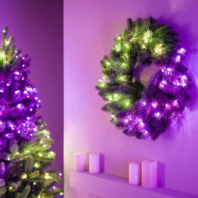 Pre-lit Wreath