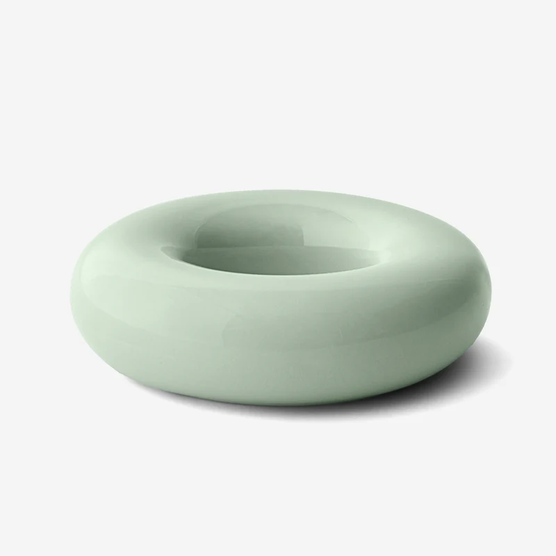 Bob Candle Holder