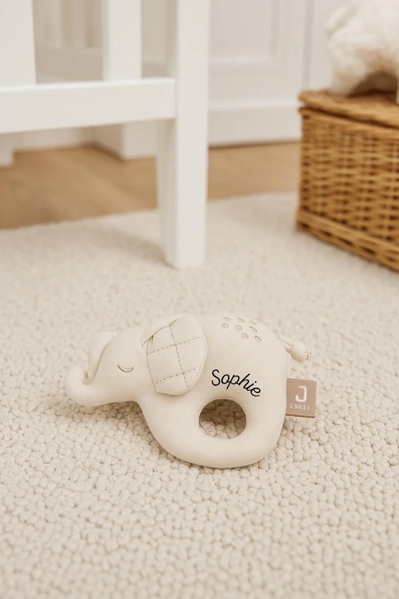 Babyrassel mit Ring – Elefant