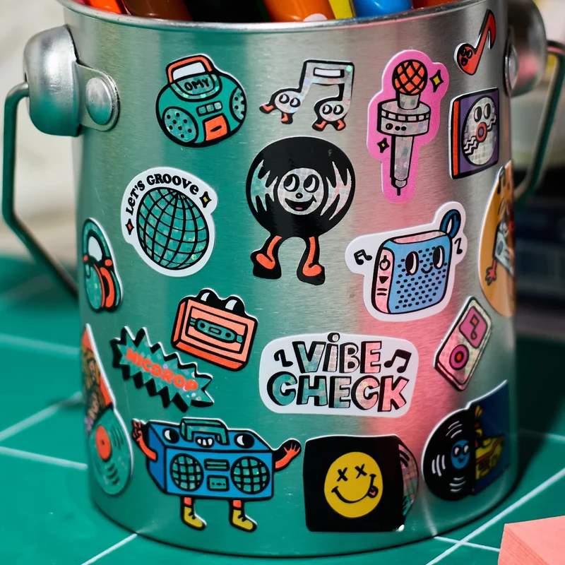 Sticker „Iconic Music“ | ikonisch & kreativ | OMY