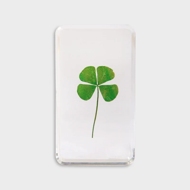 Cube „Lucky Clover“ | Dekorativer Resin-Block mit Glücksmotiv | &Klevering