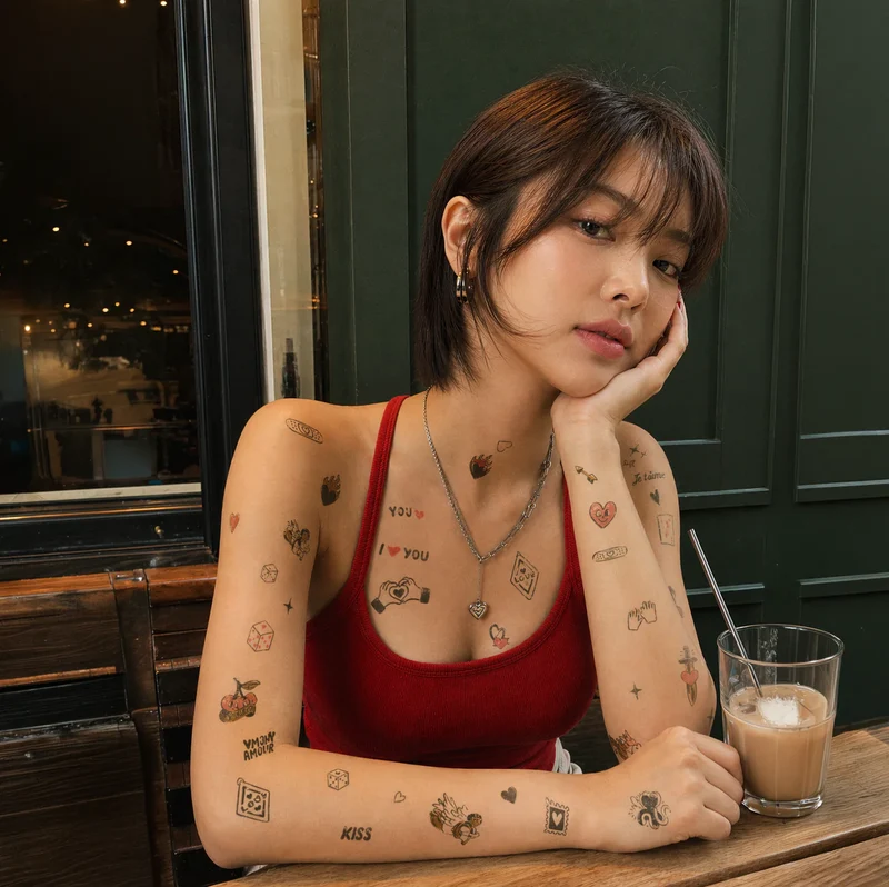 Tattoos „Crazy in Love“ | Bunte Klebetattoos | OMY