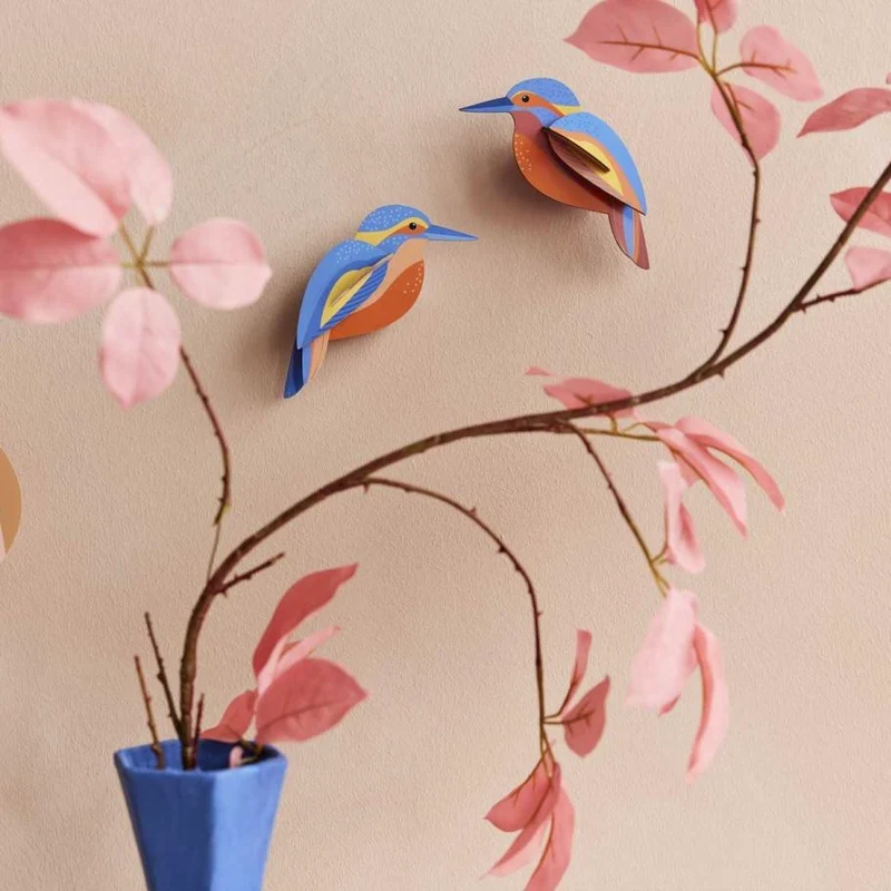 Wanddeko „Kingfishers“ Studio ROOF | Bunte Akzente für dein Zuhause
