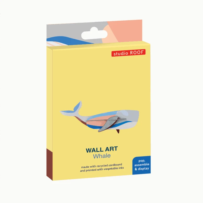 Wanddeko studio ROOF “Whale” | Stilvolle Waldeko aus Karton