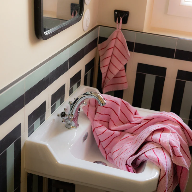 Naram Guest Towel