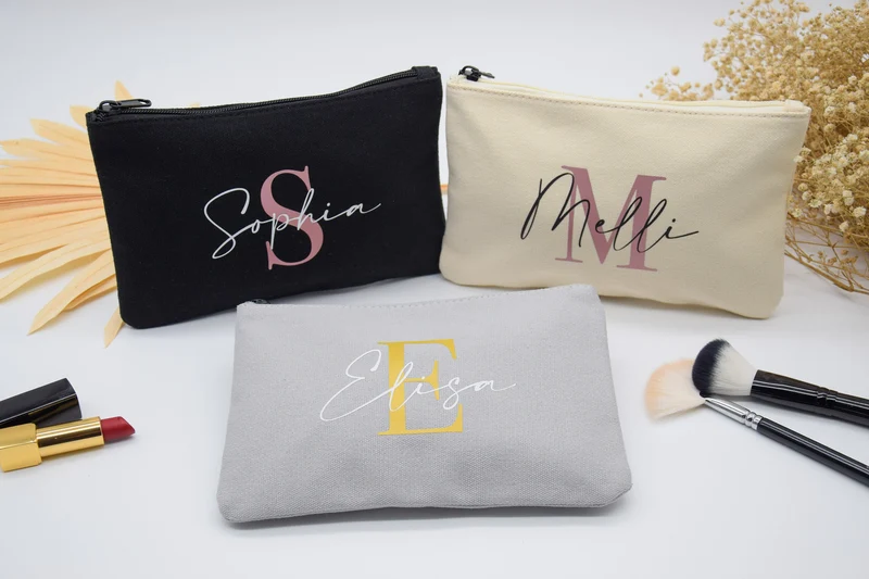 Personalisierte Kosmetiktasche mit Namen und Intital
