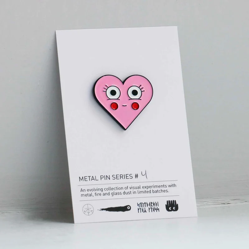 Arhoj Pin Heart