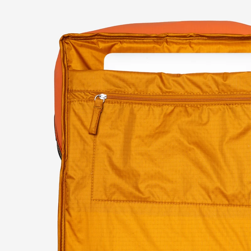 The New Tote Bag M Koi & Ginger