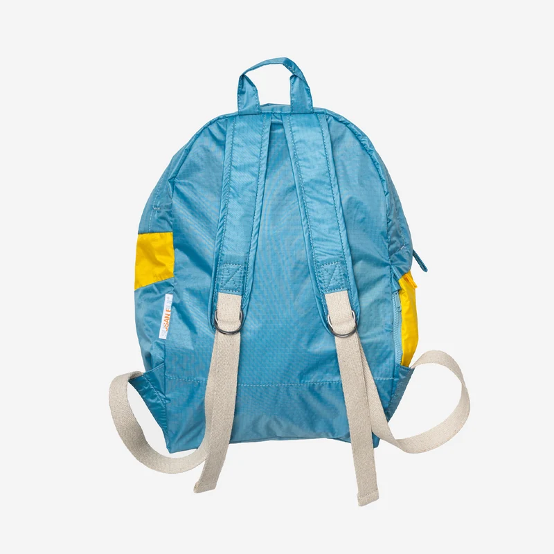 The New Foldable Backpack M Ocean & Sunflower